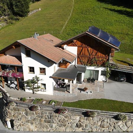 Haus Evelin Daire Sankt Leonhard im Pitztal Dış mekan fotoğraf