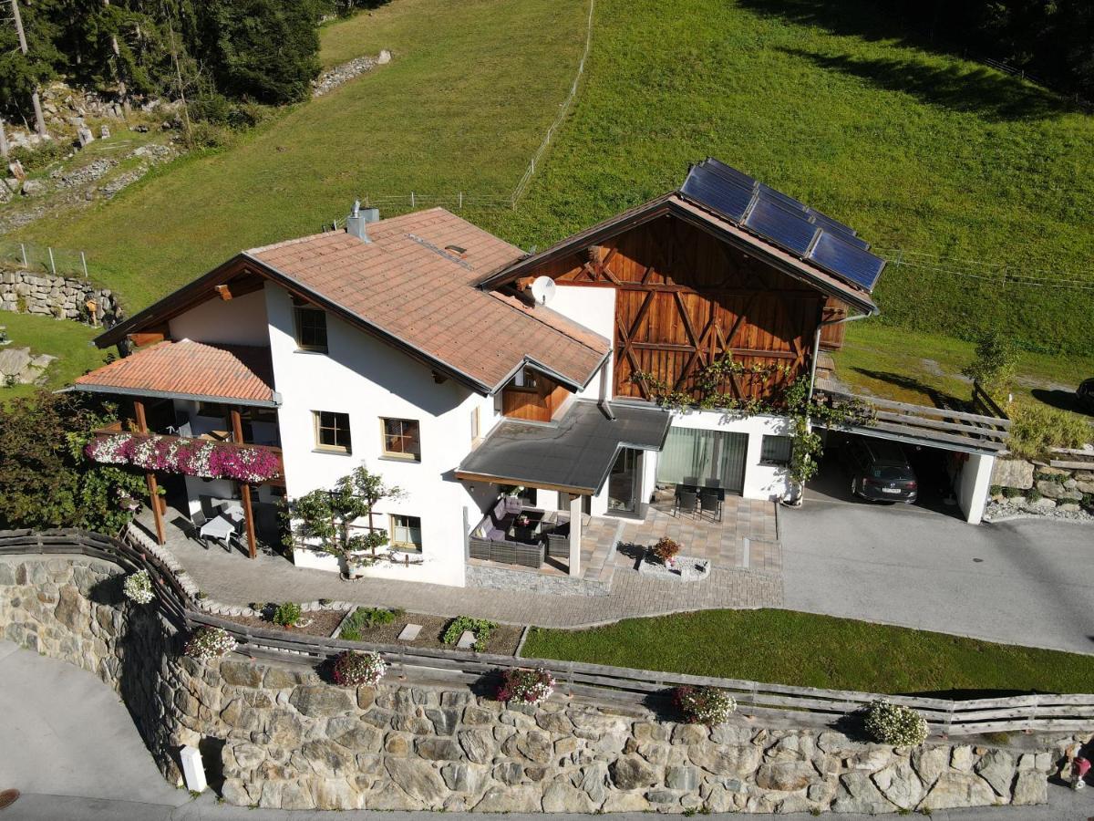 Haus Evelin Daire Sankt Leonhard im Pitztal Dış mekan fotoğraf