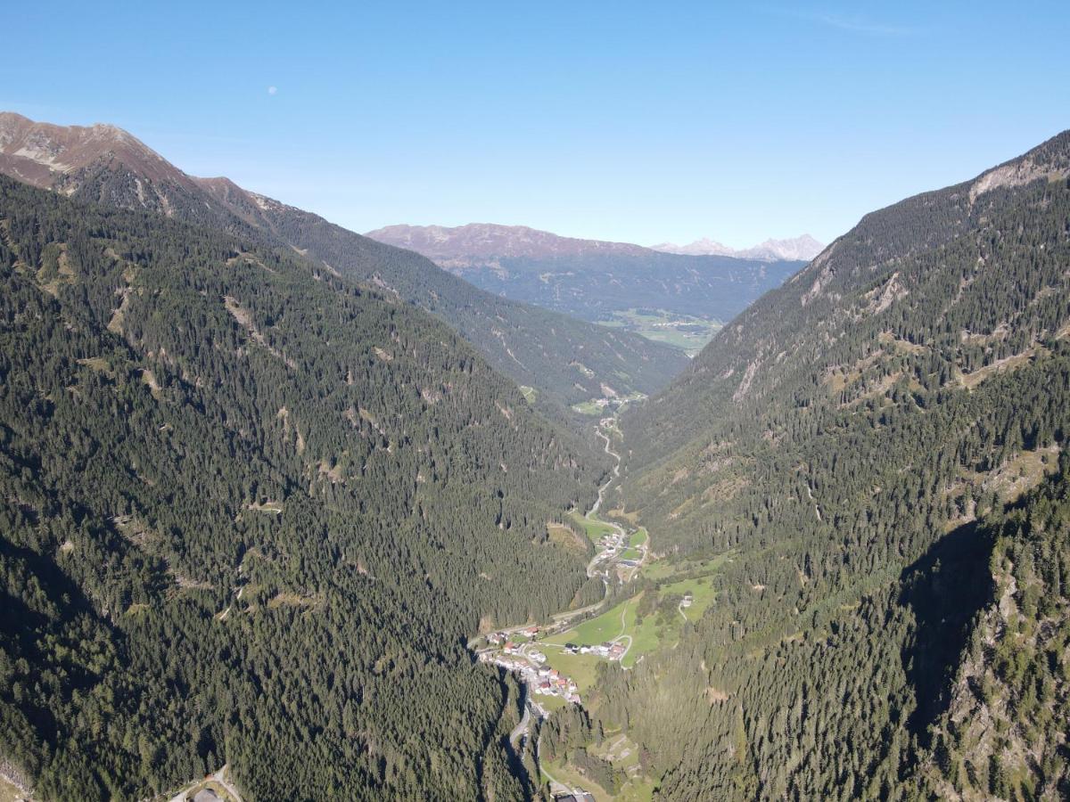 Haus Evelin Daire Sankt Leonhard im Pitztal Dış mekan fotoğraf