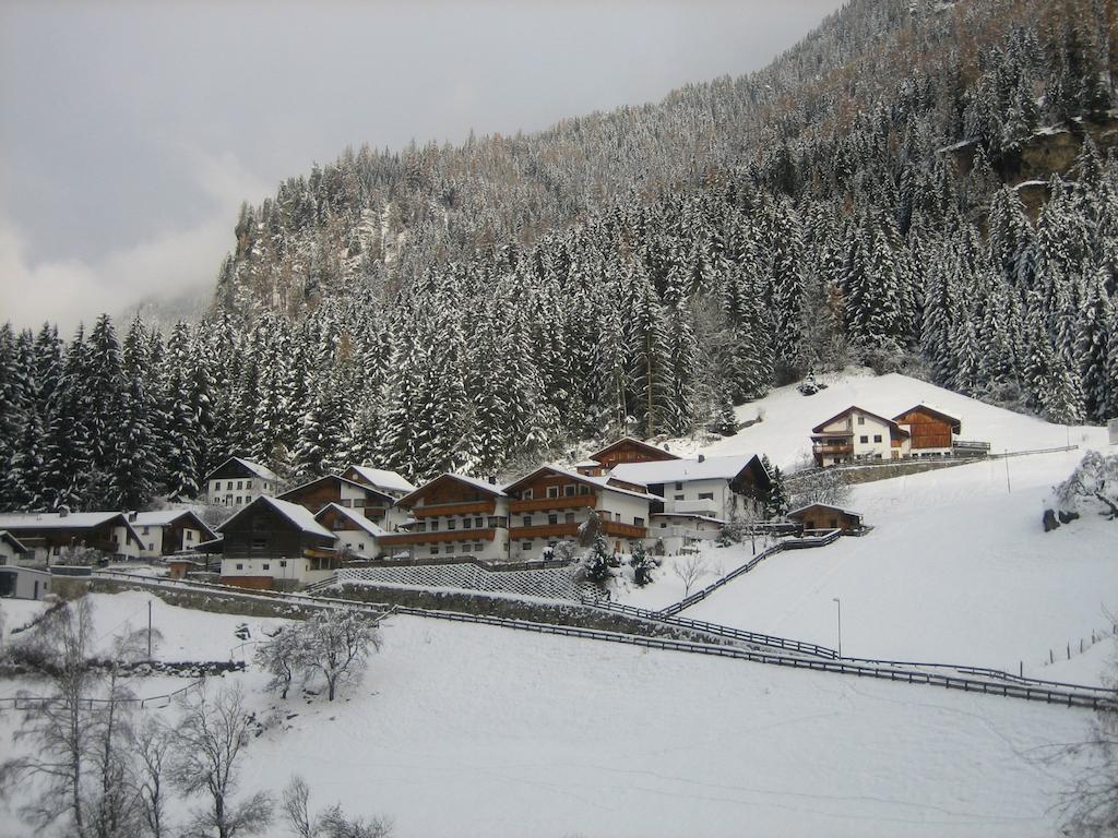 Haus Evelin Daire Sankt Leonhard im Pitztal Dış mekan fotoğraf